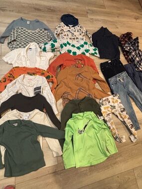 4T + 3T Boys Bundle: Long Sleeve, Shirt Sleeve and Pants (23 pieces)